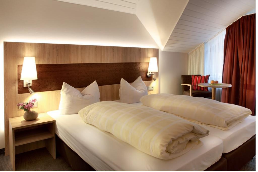 Hotel Schwarzwaldhof Enzklösterle Pokoj fotografie